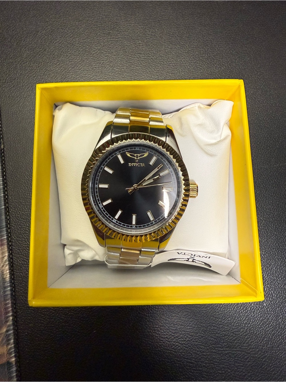 Invicta Specialty I by Invicta Men's Watch - 40mm. Gold. Steel (69011)